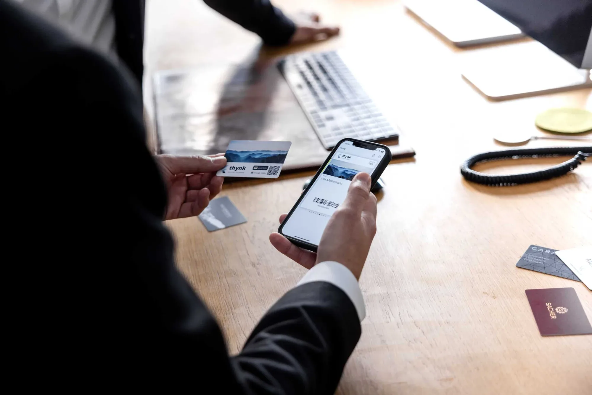Digitale Karte von PPS Wallet auf einem Smartphone